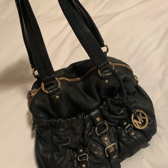 Michael Kors - Black Leather Bag - Picture 4 of 5
